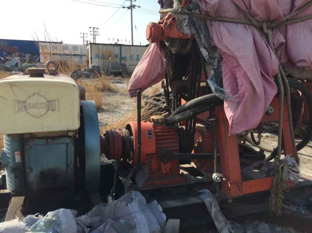 二手交易 多轴式钻机二手交易 天津西青区出售xy-1立轴钻机,   施工